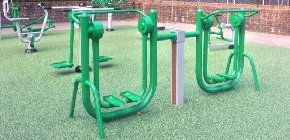 Why is Outdoor Gym Equipment Becoming Popular in Public Spaces?